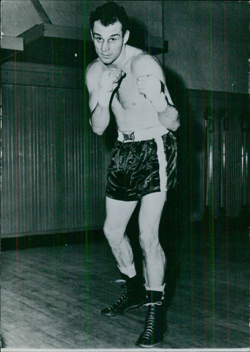 PAUL PENDER - AMERICAN BOXER - Vintage Photograph