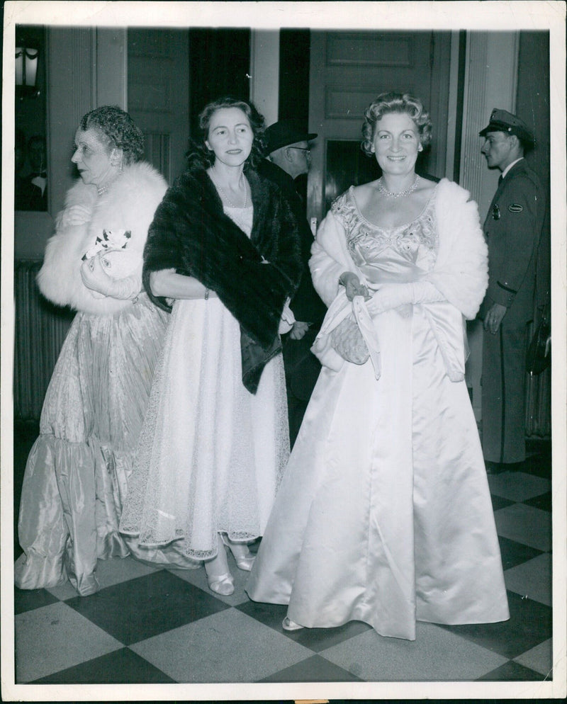 Jussi Björling and his wife Anna-Lisa at the Metropolitan - Vintage Photograph