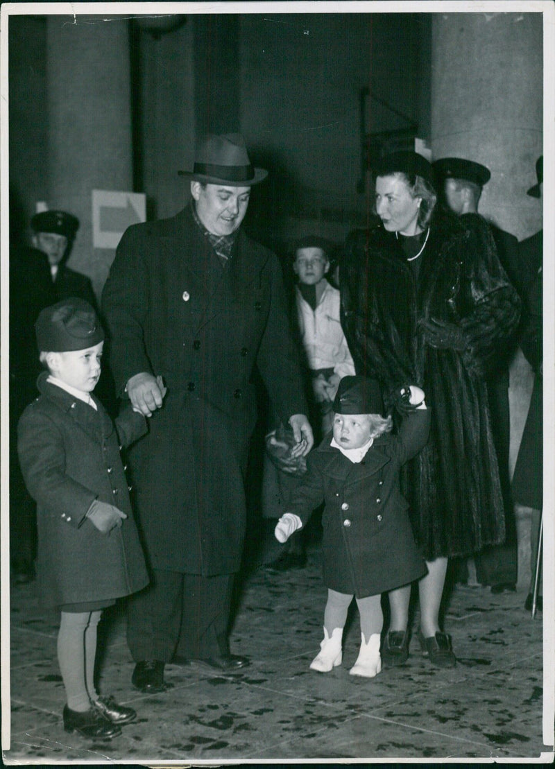 Jussi Björling at home - Vintage Photograph