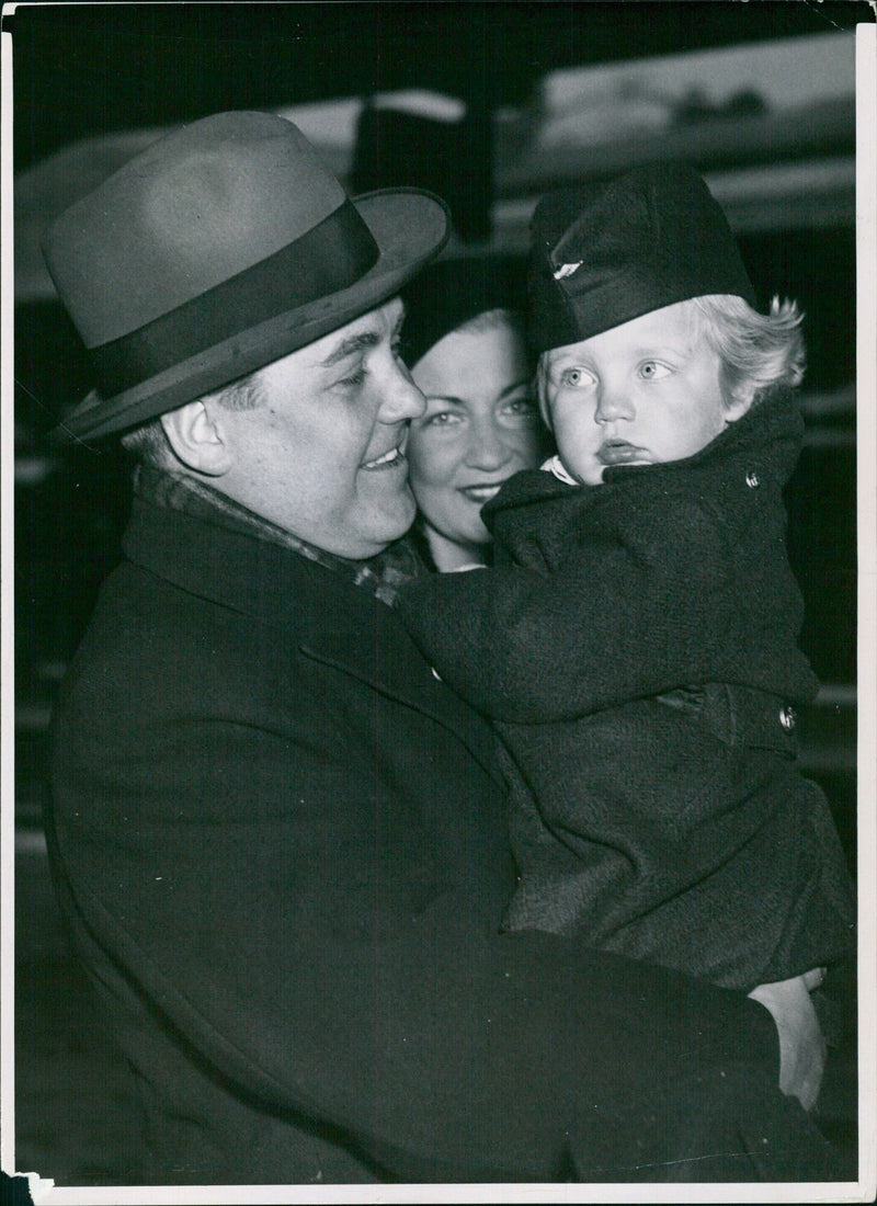 Jussi Björling at home - Vintage Photograph