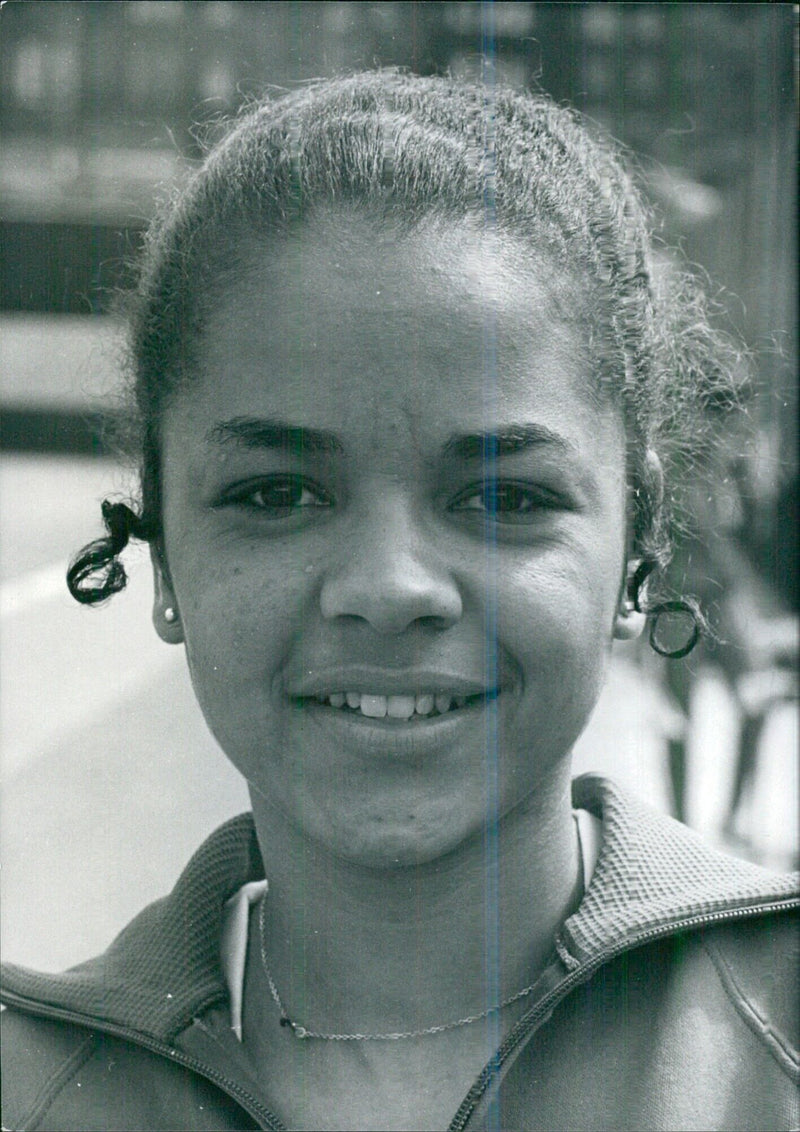 Anita Neil, British Sprinter - Vintage Photograph