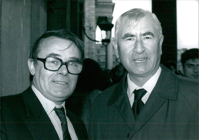 British Actors; JACK SMETHHURST & BILL PERTWEE OPS - Vintage Photograph