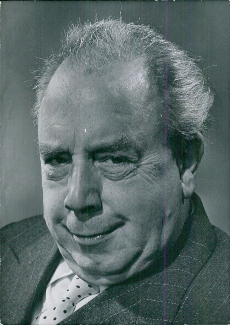 JOHN BOYNTON PRIESTLEY BRITISH AUTHOR - Vintage Photograph