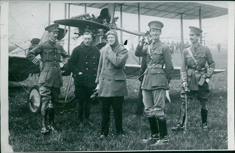 Army officers at Chudnie Churchill - Vintage Photograph