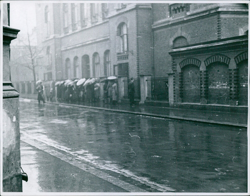 Relatives and friends outside Grünerlökka school - Vintage Photograph