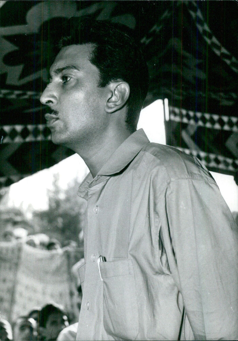 HAYAT MOHAMMAD SHER PAO - Leading figure in and Regional Chairman of the Pakistan People's Party - Vintage Photograph