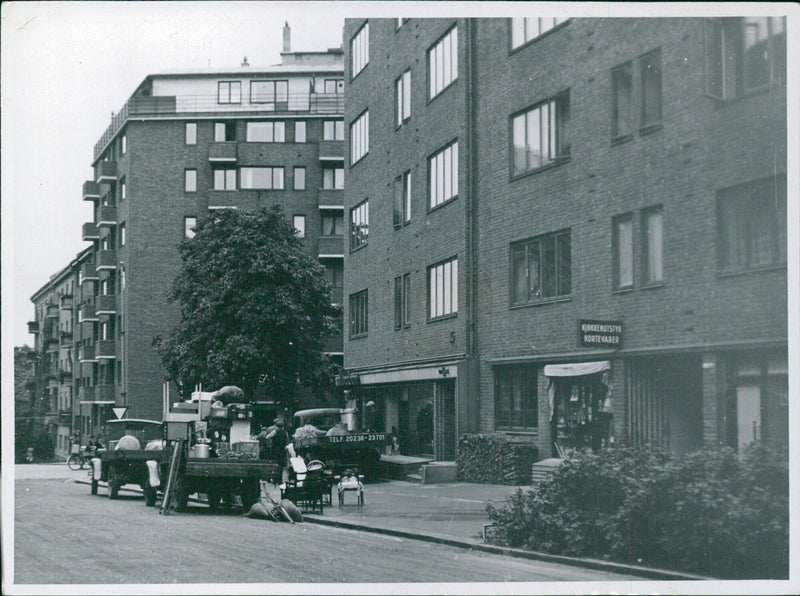 Germans continue to requisition new houses in Norway - Vintage Photograph