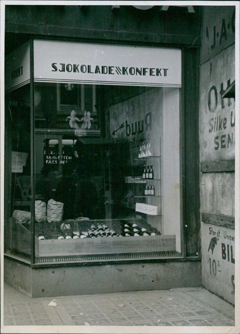 Chocolate shop in Oslo - Vintage Photograph