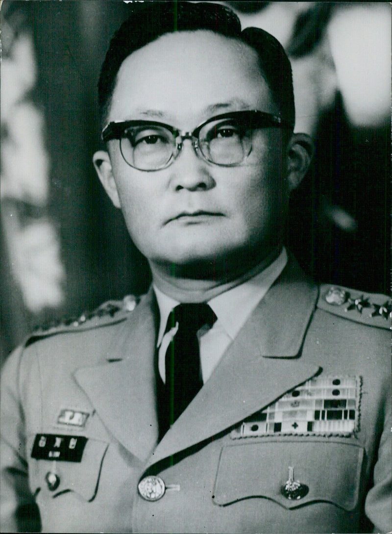 South Korean Service Chiefs: GENERAL KIM KE-WON Chief of Staff of the Army - Vintage Photograph