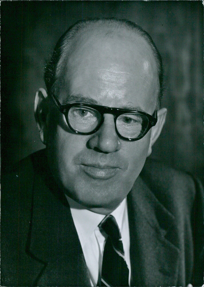 British Diplomats: GEOFFREY WILLIAM KIRK - Vintage Photograph