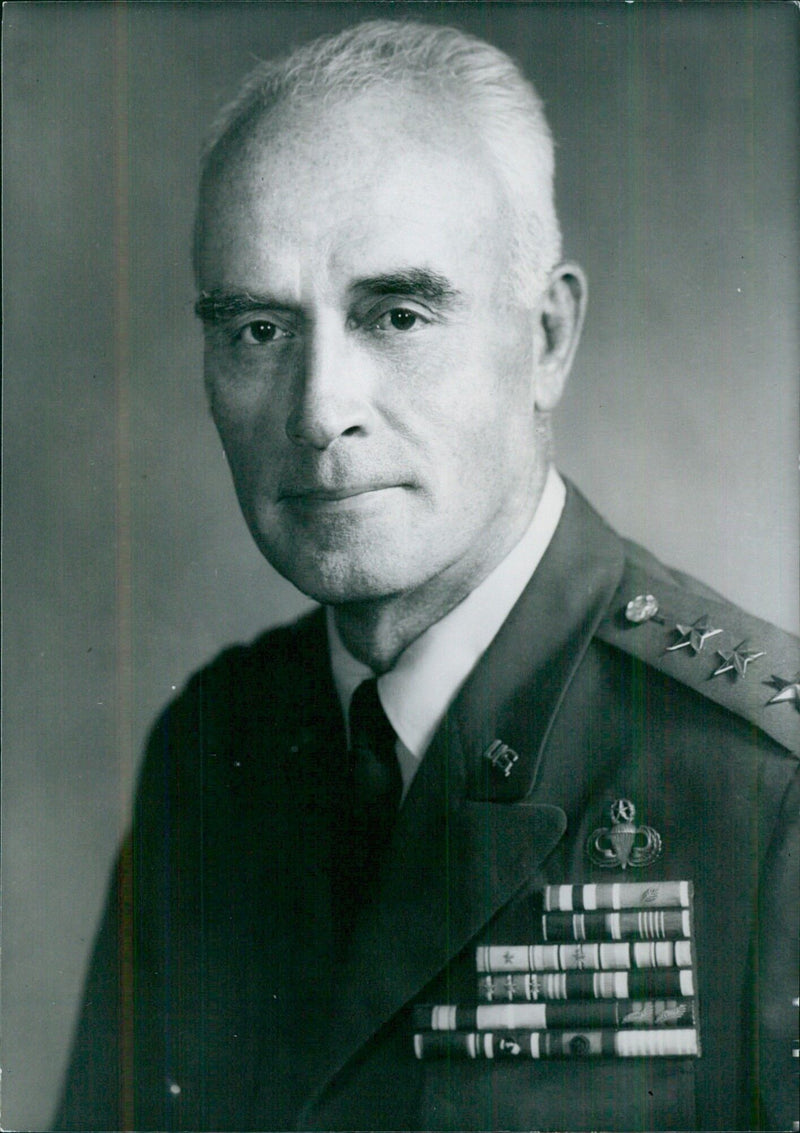 U.S. Service Chiefs: LIEUT-GEN, CHARLES W. G. RICH Deputy Commanding General - Vintage Photograph