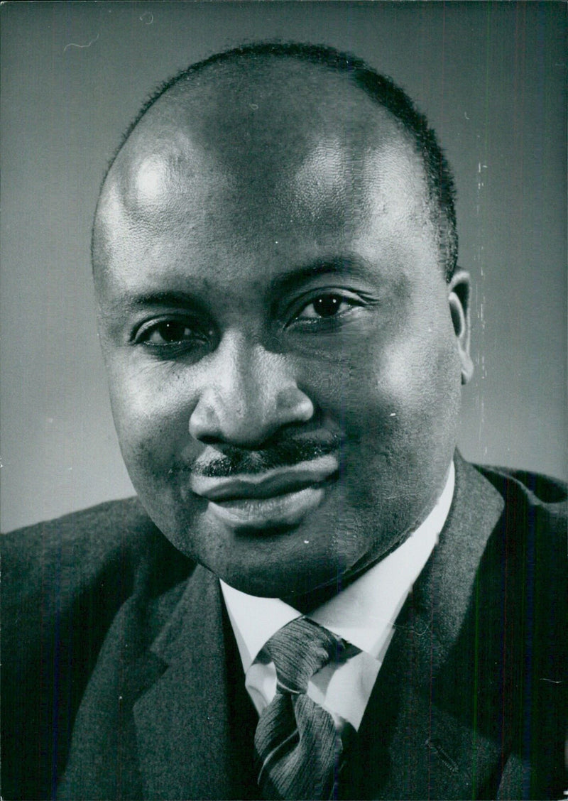 Tanganyikan Politicians: DUNSTAN ALFRED OMARI - Vintage Photograph