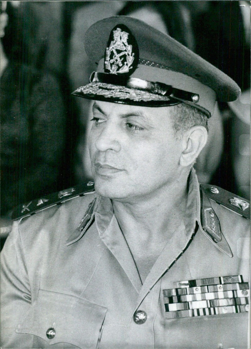 Egyptian Service Chiefs; Gen. ABDUL HALIM ABU GHAZALA OPS - Vintage Photograph