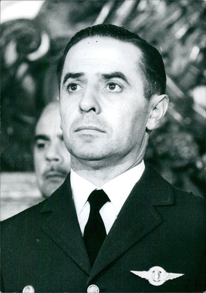 Argentinian Service Chiefs: BRIGADIER GENERAL CARLOS ALBERTO REY Commander-in-Chief of the Air Force. - Vintage Photograph