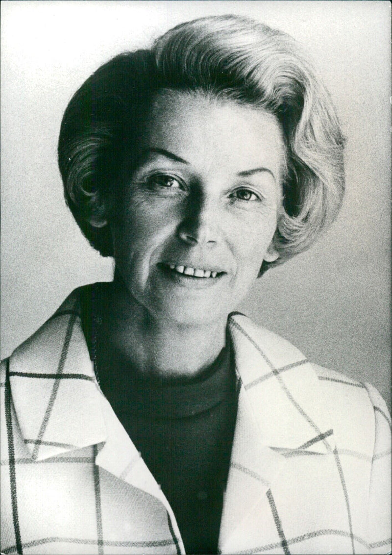 ANNEMARIE RENGER, President of the Bundestag (Speaker of the West German Parliament) - Vintage Photograph