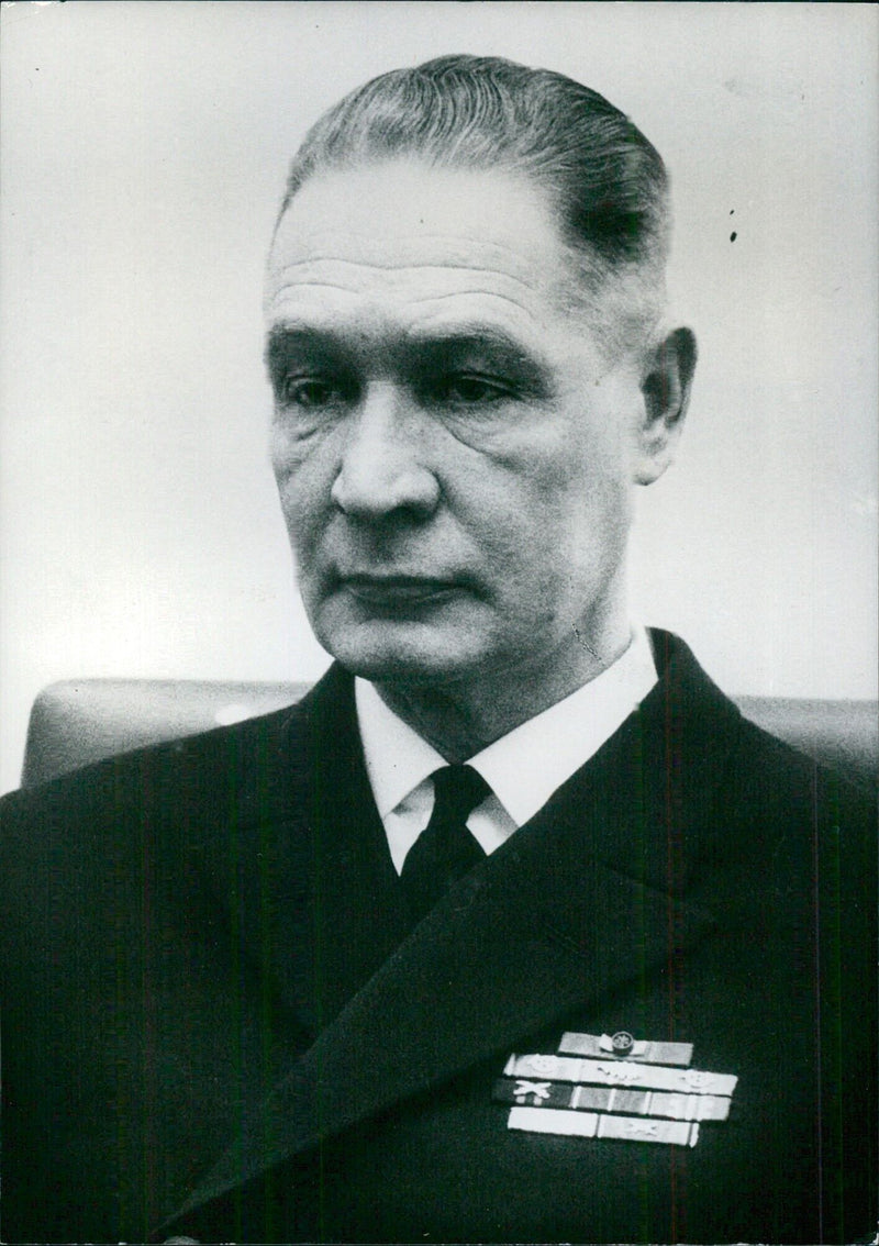 Finnish Service chiefs: REAR ADMIRAL OIVA LENNES Commander-in-Chief of the Finnish Navy. - Vintage Photograph