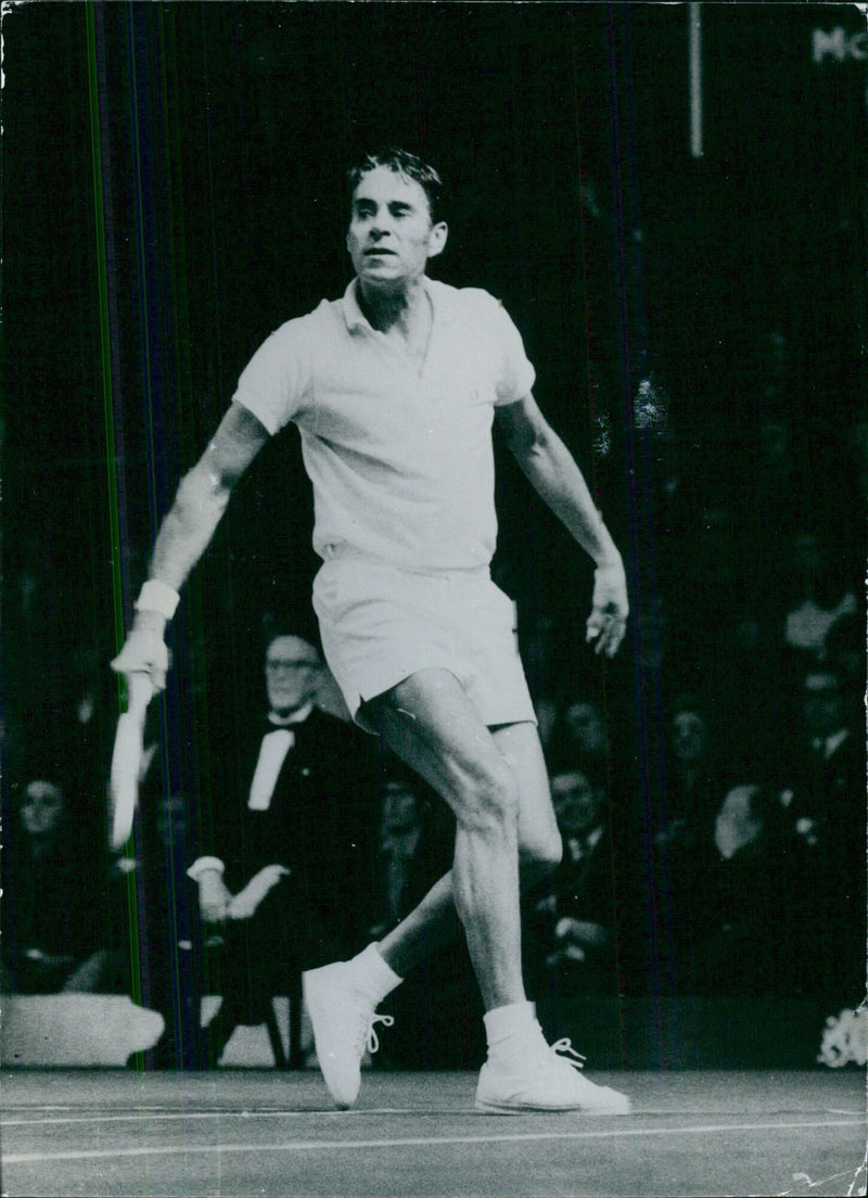 MC U.S Tennis Players: PANCHO GONZALES - Vintage Photograph