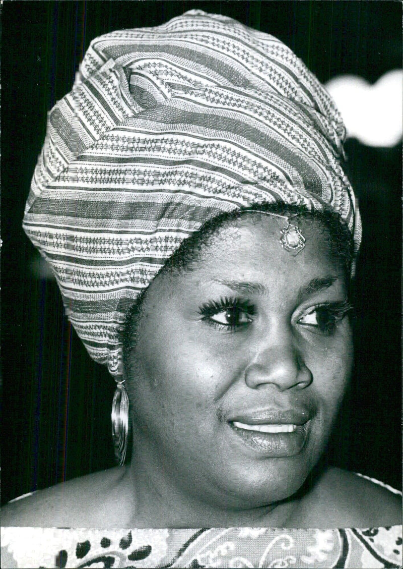 ODETTA GORDON, American Gospel Singer - Vintage Photograph