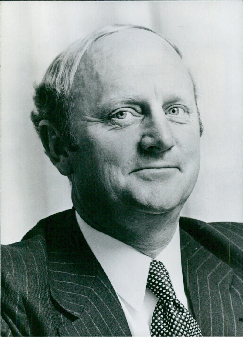 Australian Politicians: KEVIN NEUMAN OPS - Vintage Photograph