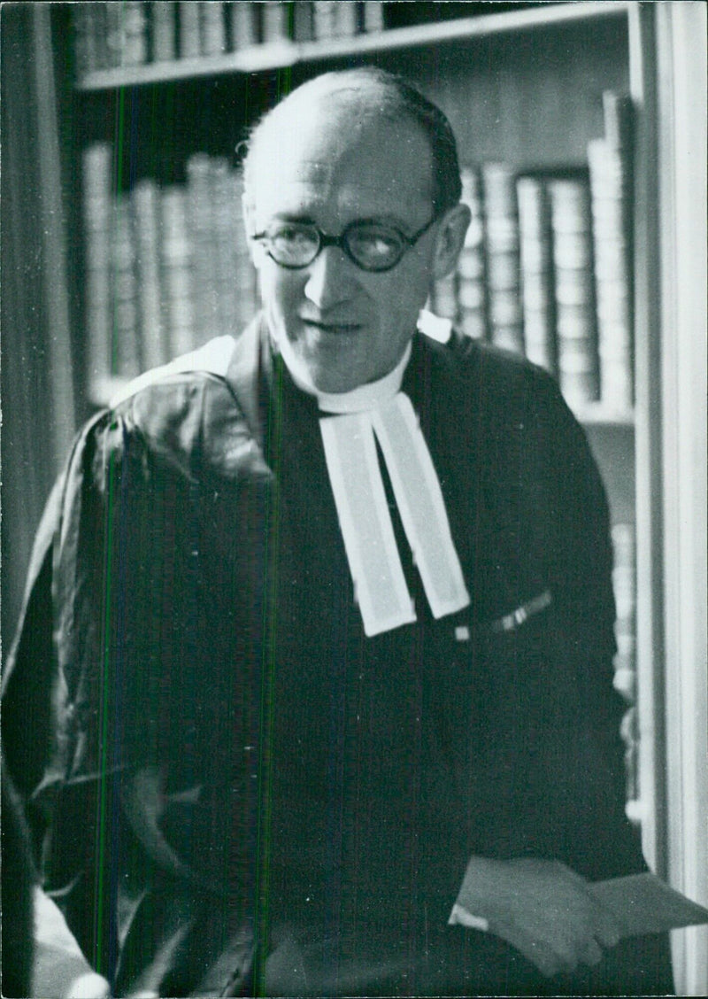 REV. MAURICE WOOD Vicar of Islington - Vintage Photograph