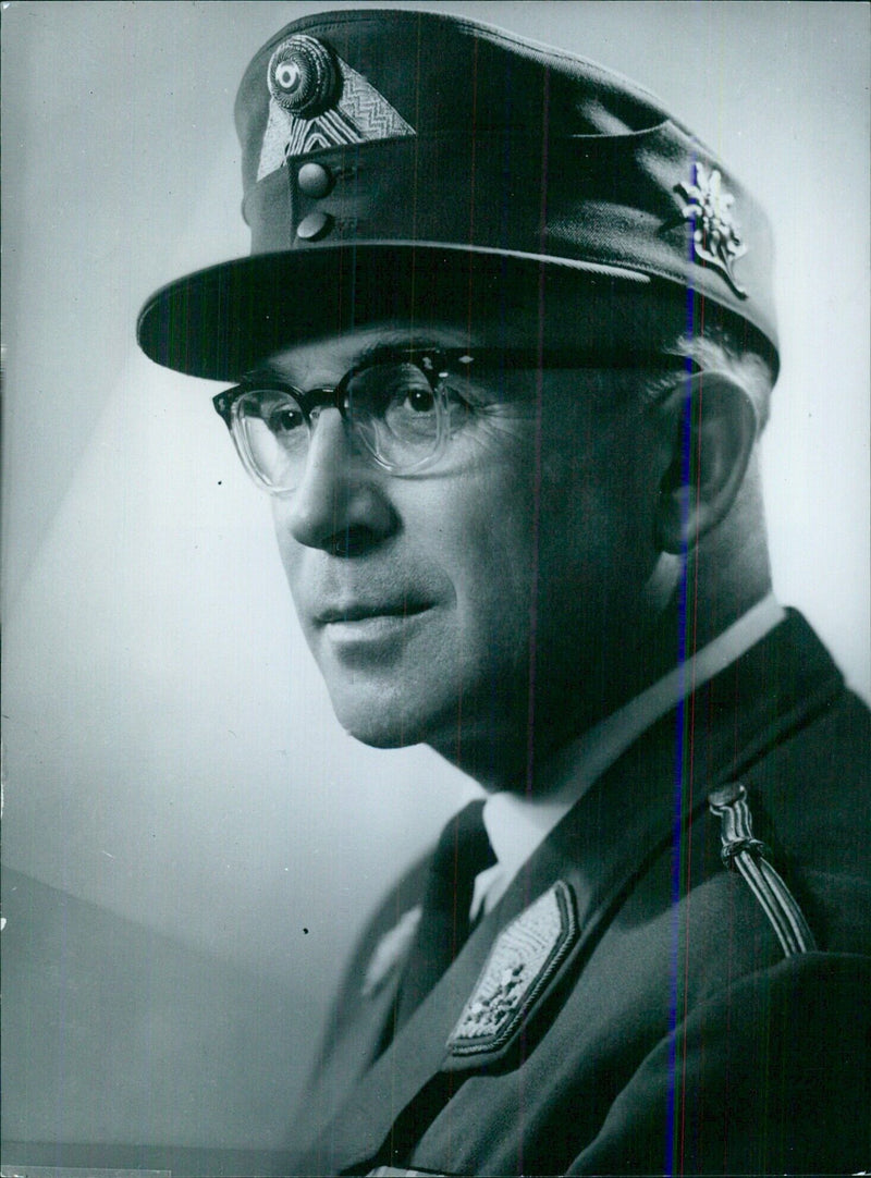 Austrian service chiefs: ARTILLERY GENERAL WERNER VOGL - Vintage Photograph