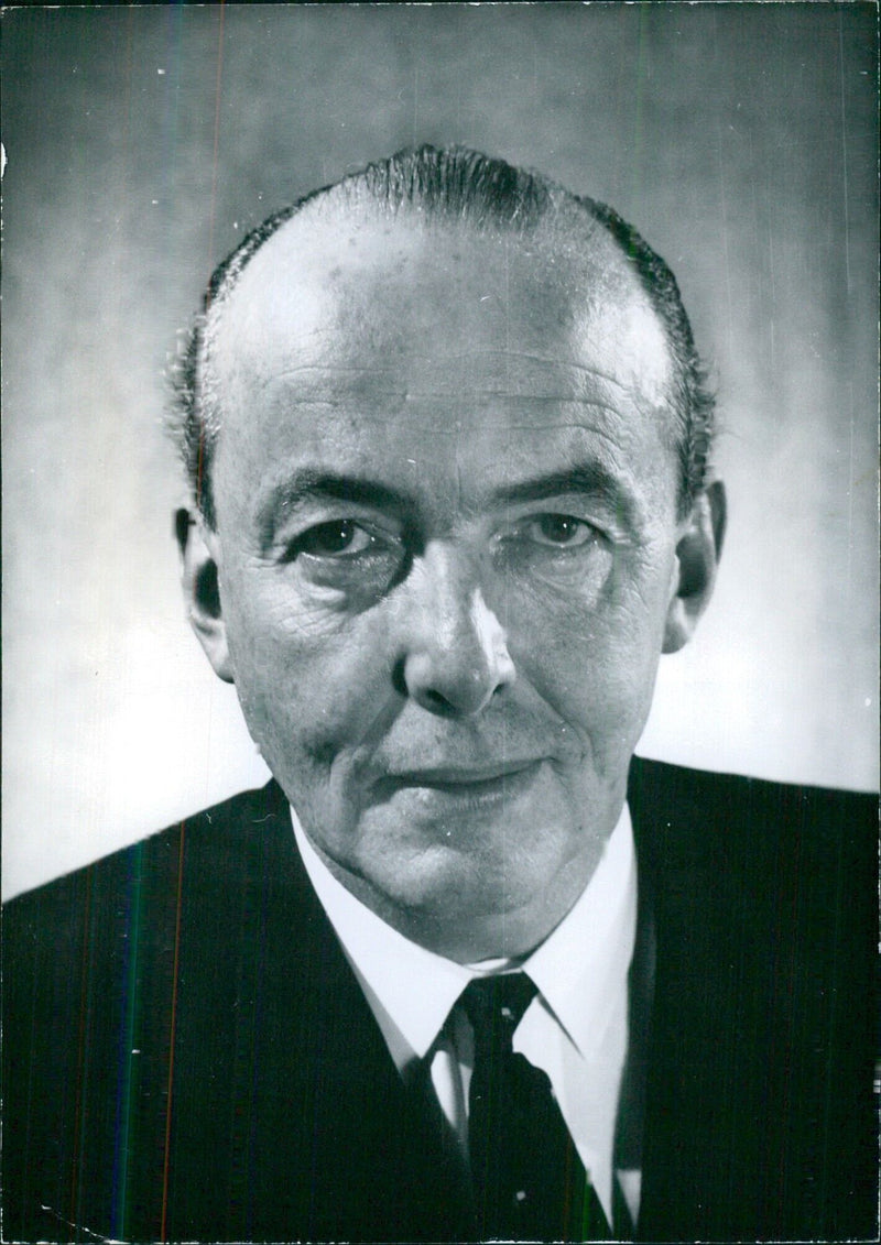 RT. HON. PETER THORNEYCROFT, M.P. - Vintage Photograph