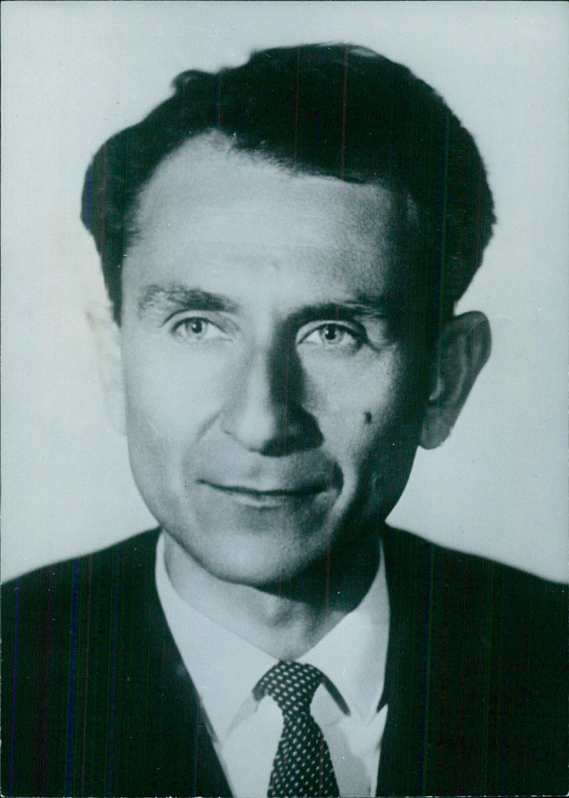 Soviet Scientists: MARK VOLPIN - Vintage Photograph