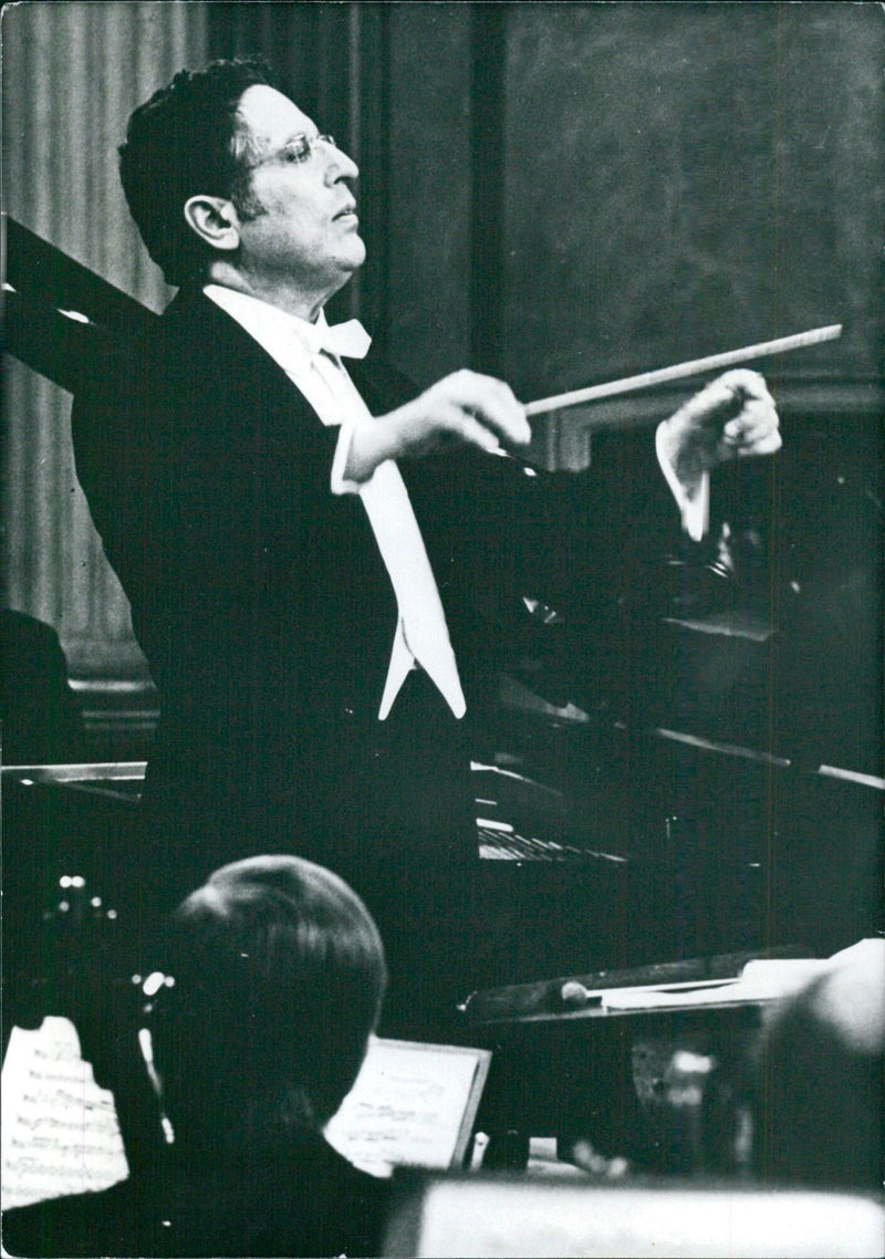 Kurt Sanderling conducting in Great Britain - Vintage Photograph