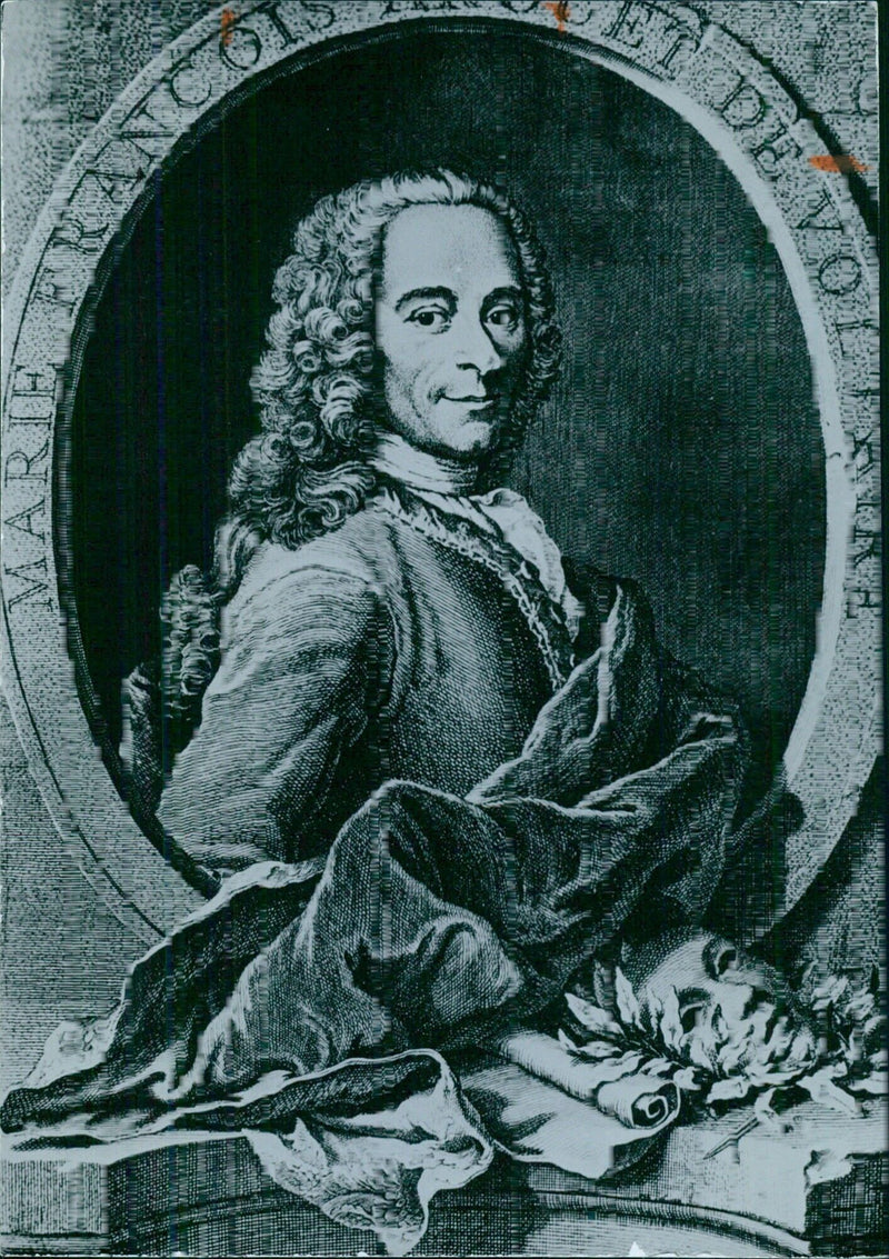 FRANÇOIS VOLTAIRE - Vintage Photograph