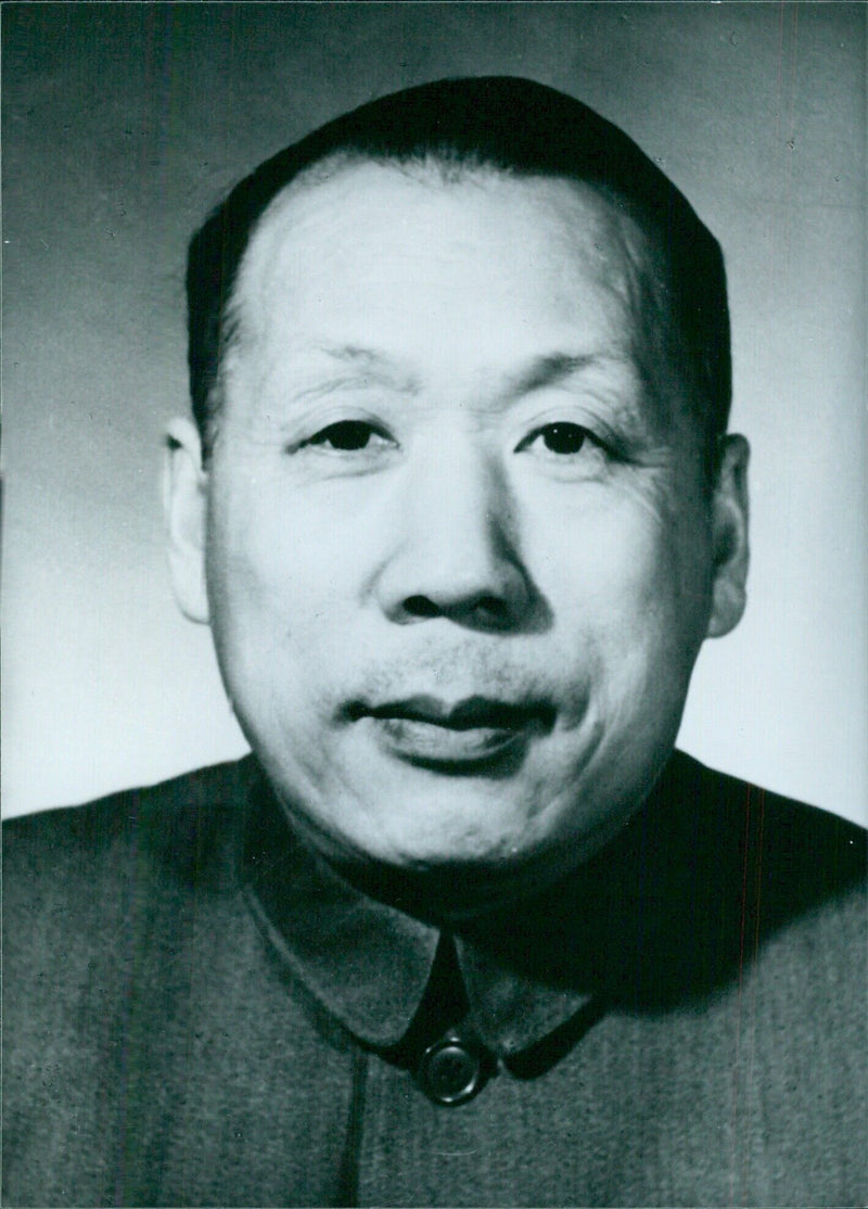 WU XIUQUAN OPS - Vintage Photograph