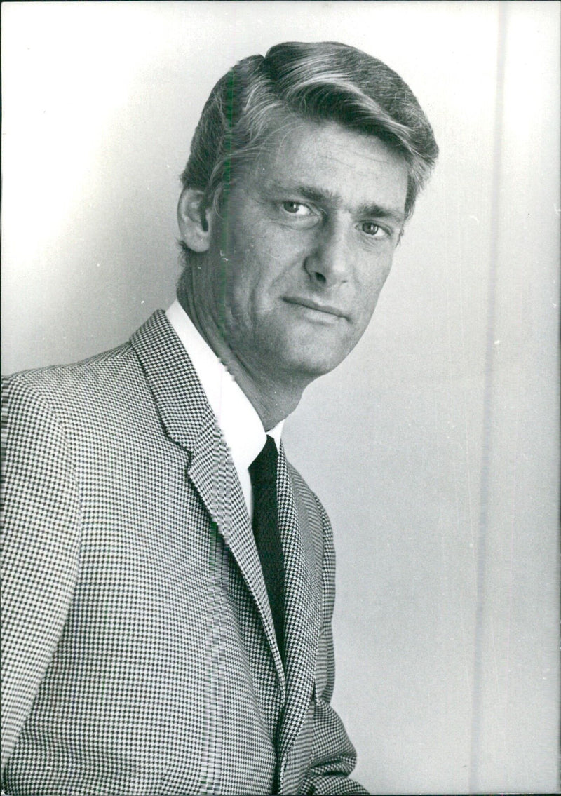 British Disc-jockey PETER MURRAY - Vintage Photograph