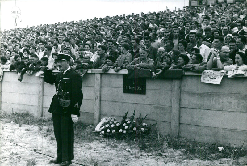 Le Mans AGENCE DALMAS - Vintage Photograph