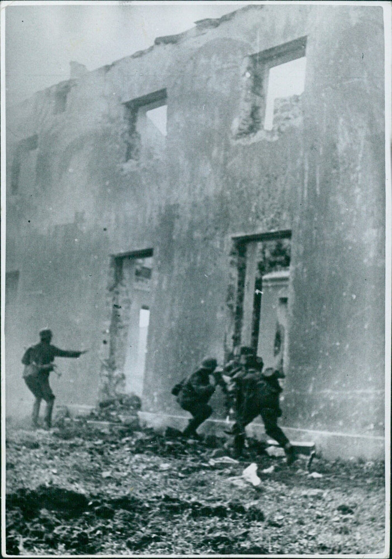 Assault pioneers take out a bunker in front of Sevastopol - Vintage Photograph