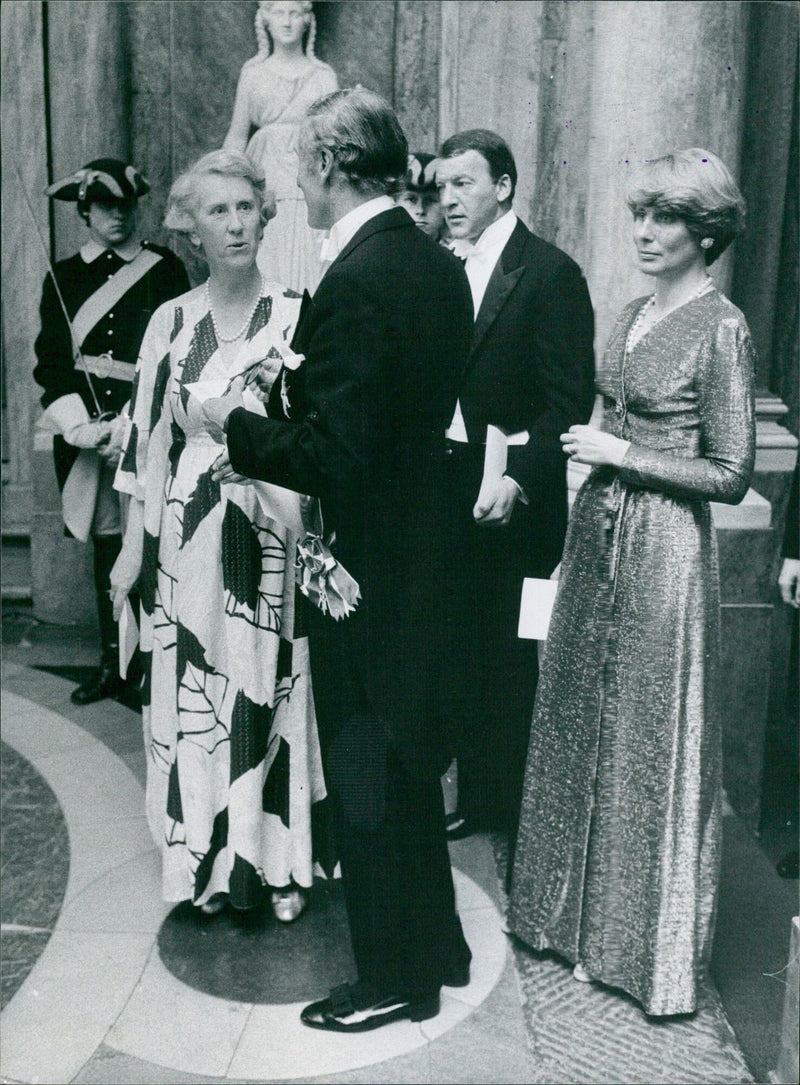 State visit at the Royal Palace - Vintage Photograph