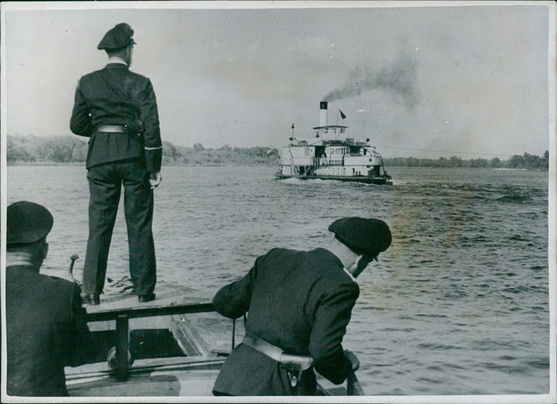 German tow trains on the Dnieper - Vintage Photograph