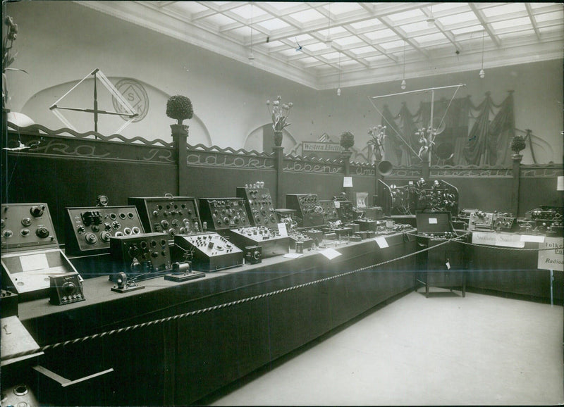 Swedish Radio Club's amateur exhibition - Vintage Photograph