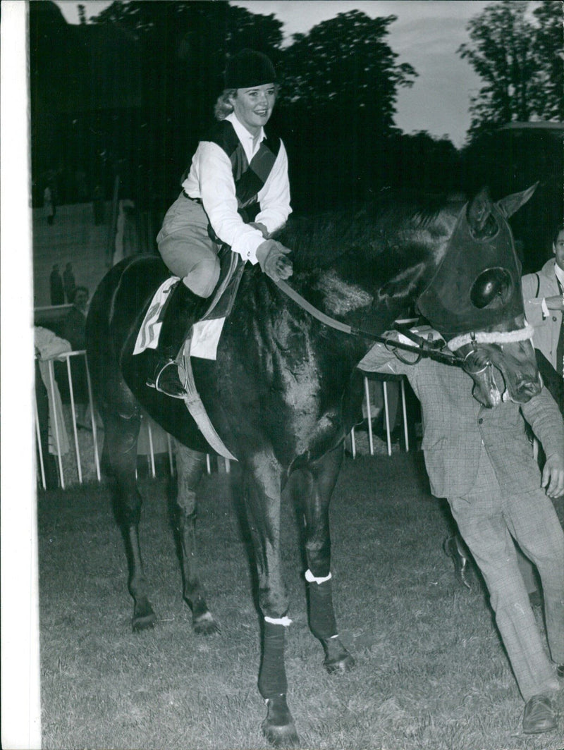 7 jockeys on horseback at a gallop race in Marson - Vintage Photograph