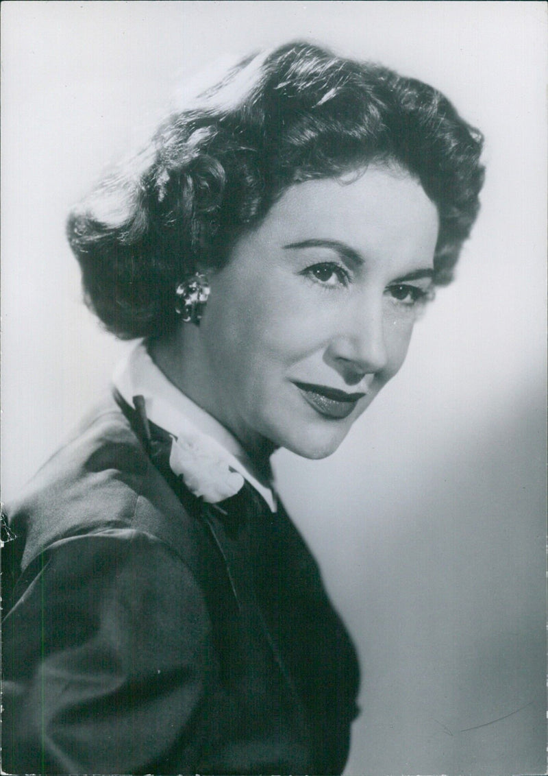 ARLENE FRANCIS Hostess of the N.B.C. television show "Home" and panel member on "What's My Line?" - Vintage Photograph