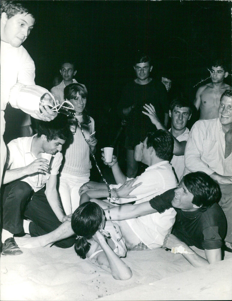 Barbara Steel with boyfriend Aldo Berti - Vintage Photograph