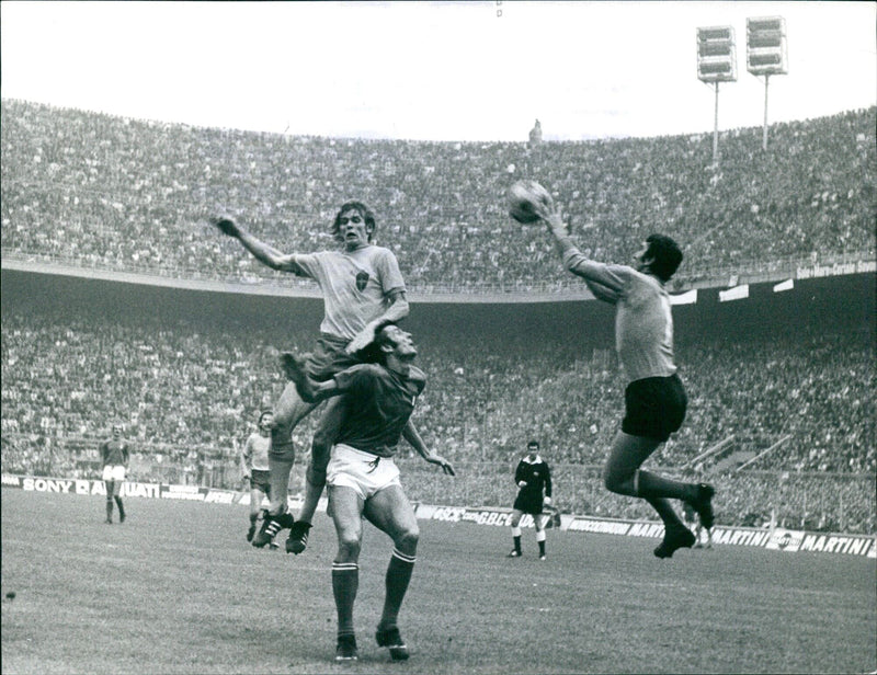 Italy beats Sweden in friendship match - Vintage Photograph