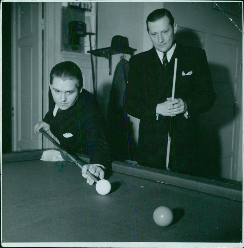 Playing billiards - Vintage Photograph