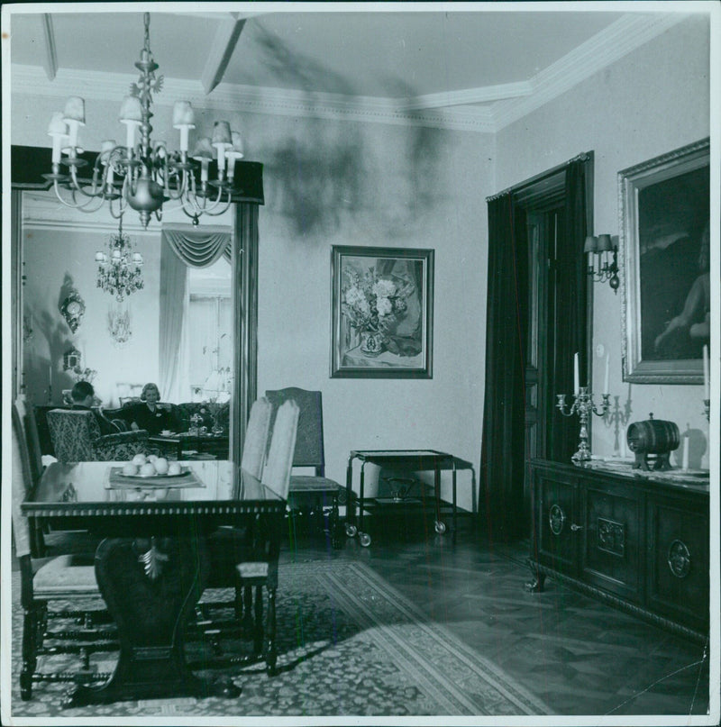 The Björling family enjoying morning coffee - Vintage Photograph