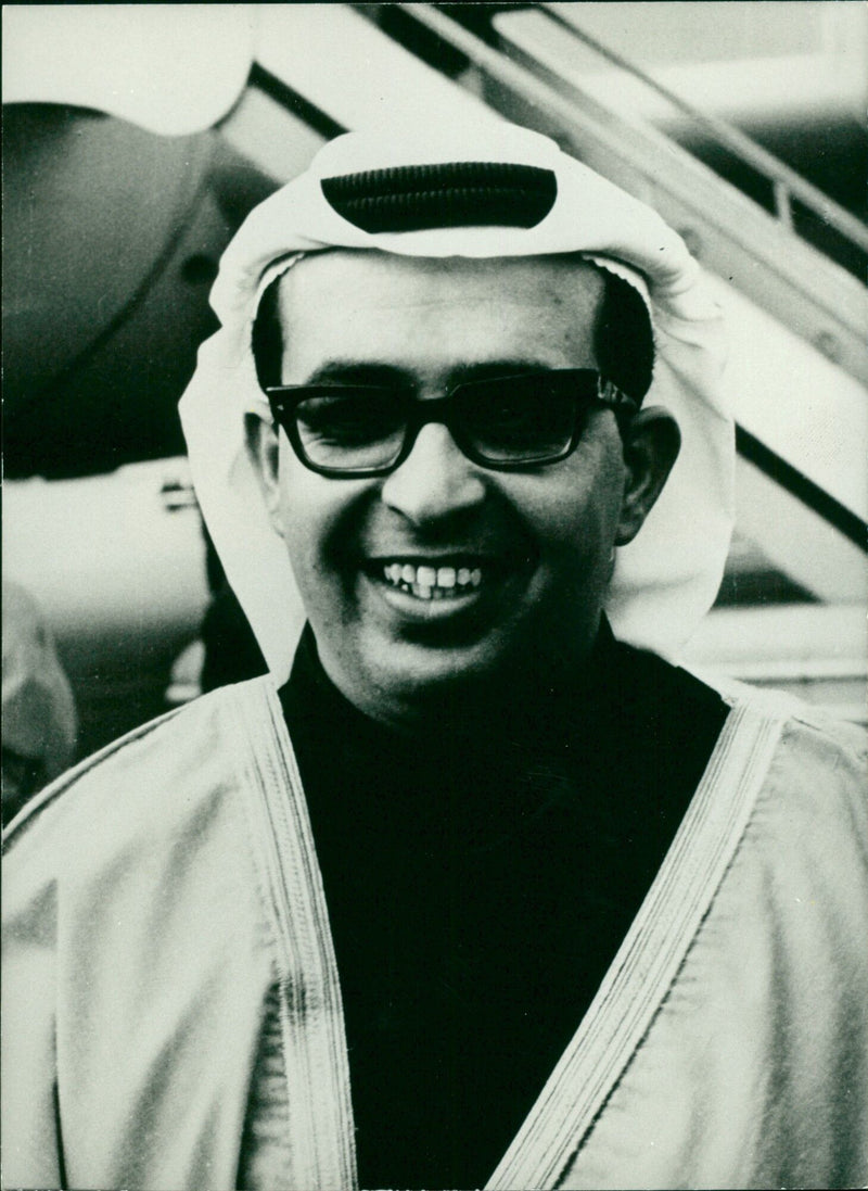 SHEIK MOHAMED BIN MUBARAK AL- KHALISA Director of Public Relations to the Government of Bahrein - Vintage Photograph