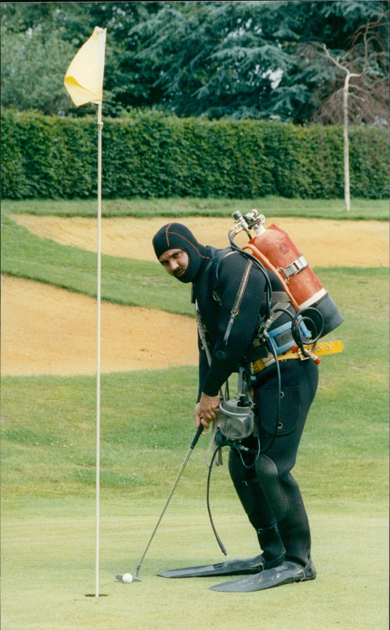 Golf ball Divers - Vintage Photograph