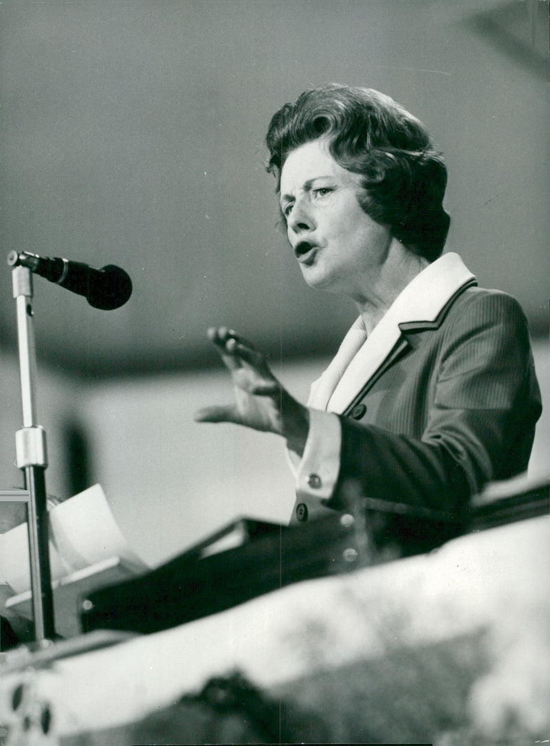 Barbara Castle, politician UK - Vintage Photograph