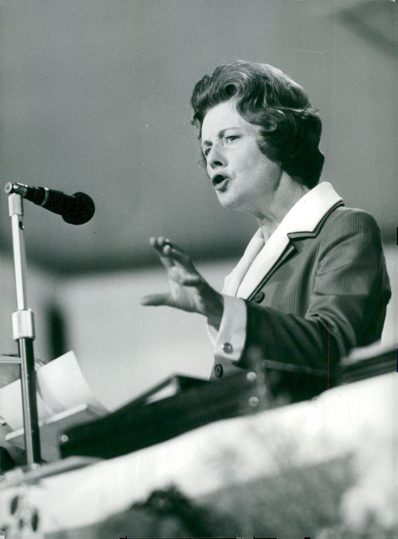 Barbara Castle, politician UK - Vintage Photograph