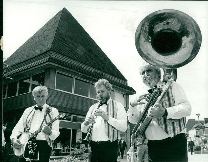 King's Lynn Jazz music - Vintage Photograph
