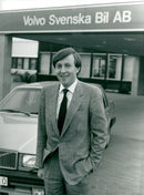 1989 VOLVO SVENSKA SALTS BILS LATEST CARSTEDT STILL CEO FREE YEARS CARS ARE PICT - Vintage Photograph