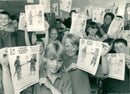 Pageant Colouring Comp - Vintage Photograph