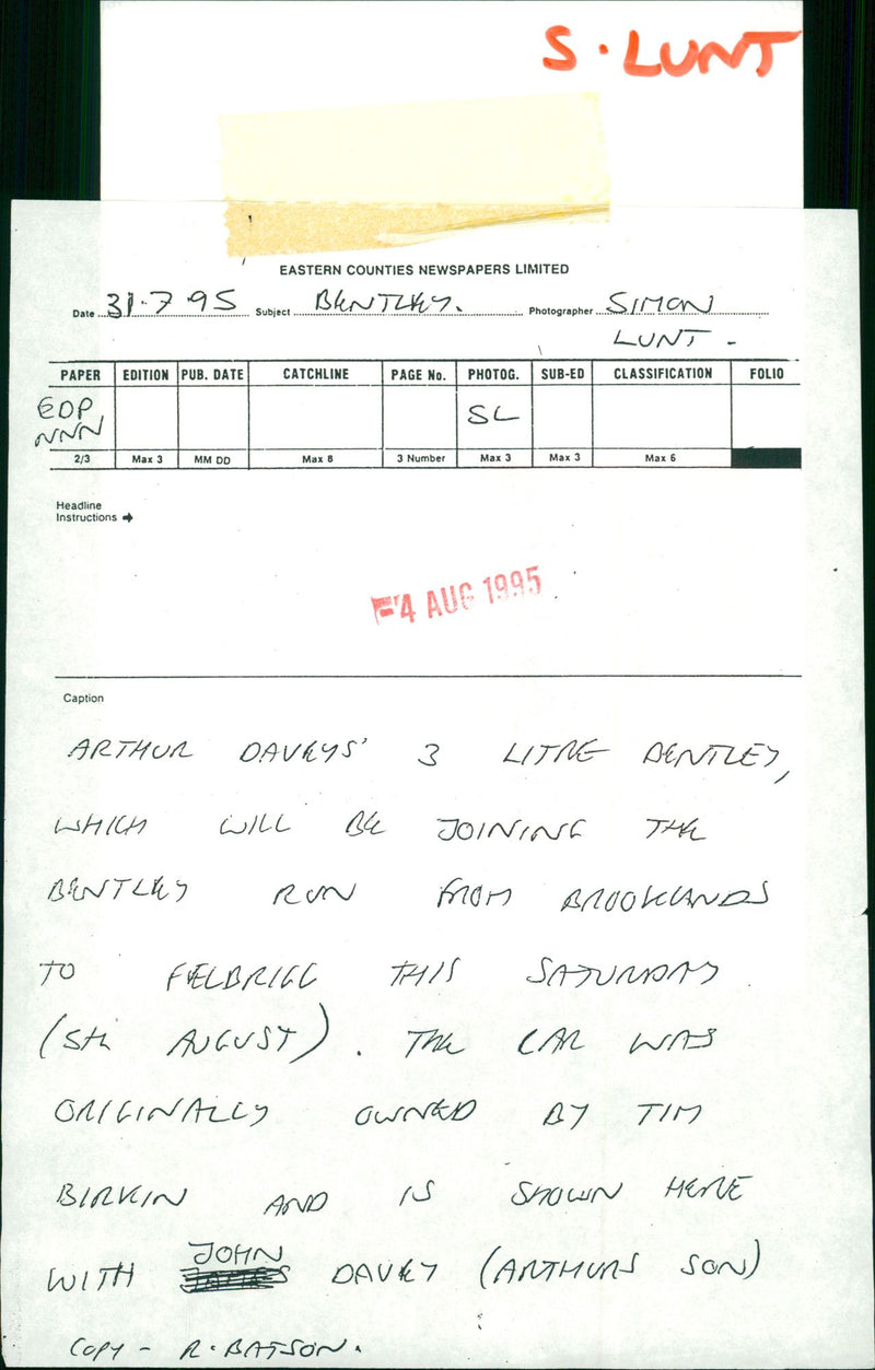 Cars : Classic/Veteran/Vintage - Vintage Photograph